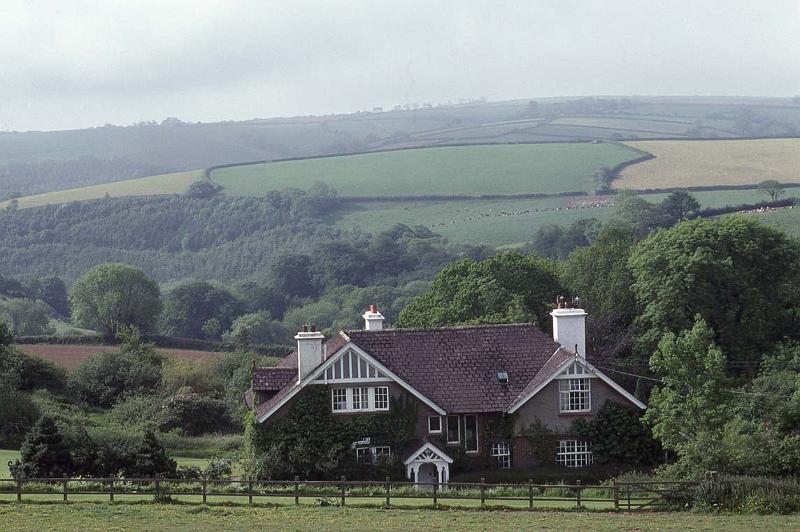 RWT 0297 329-32 UK SW England.jpg